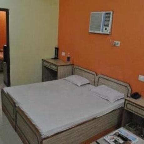 Hotel Venkateswara โกลกาตา ภายนอก รูปภาพ